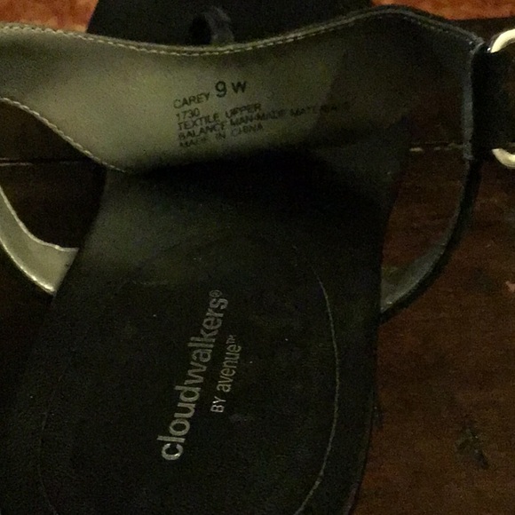 Black Sandals - Picture 4 of 5